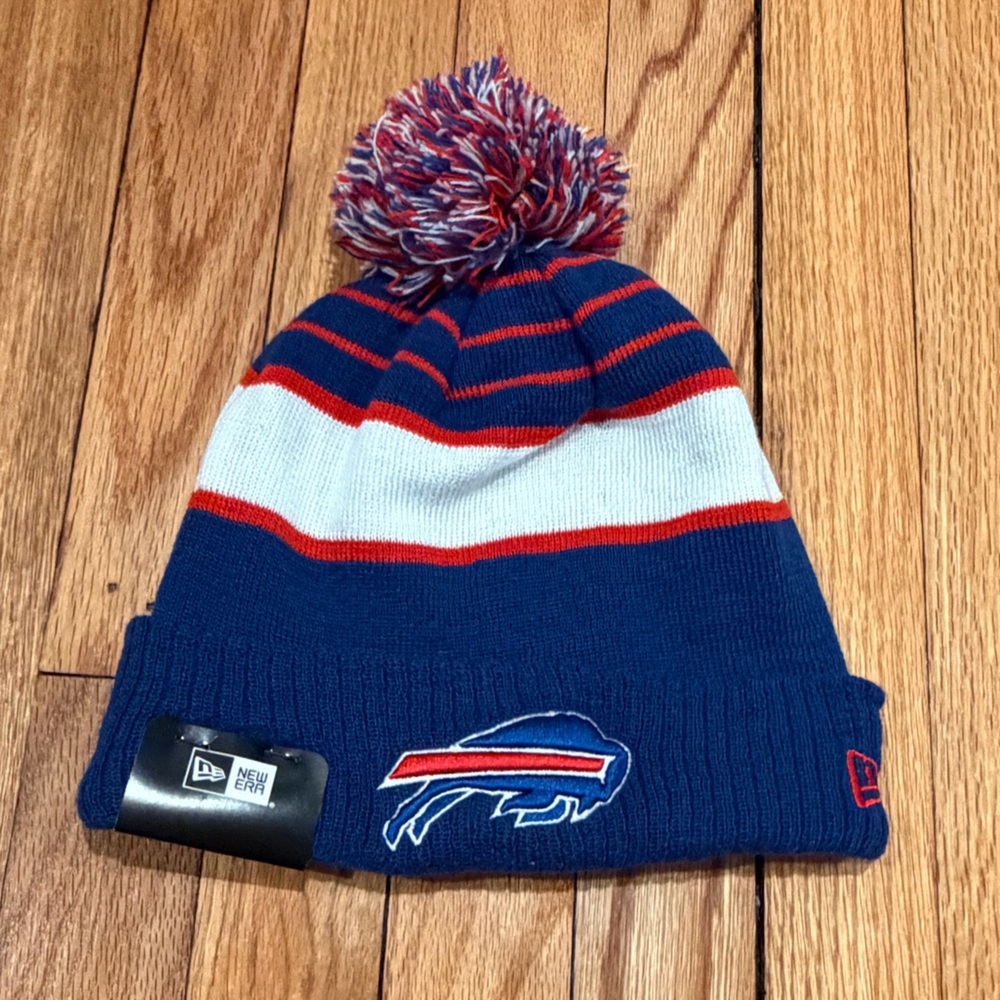 NEW! Buffalo Bills New Era Pom Winter Beanie